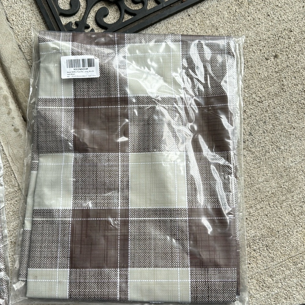 Brown plastic buffalo plaid tablecloth 54 x 54